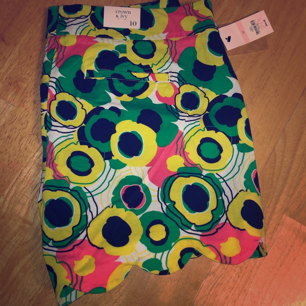 Crown and Ivy shorts